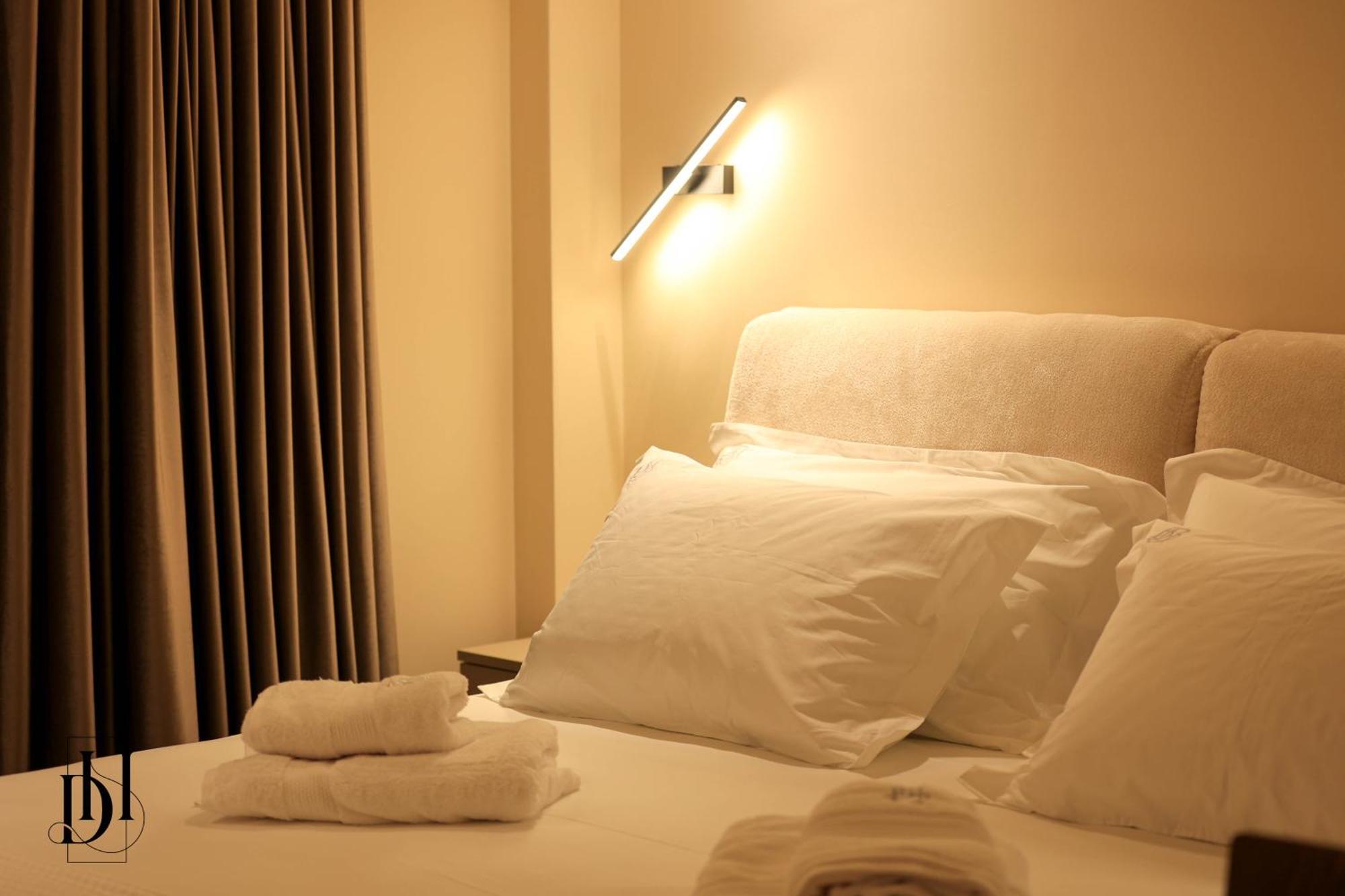 Deha Rooms & Apartments Тирана Экстерьер фото