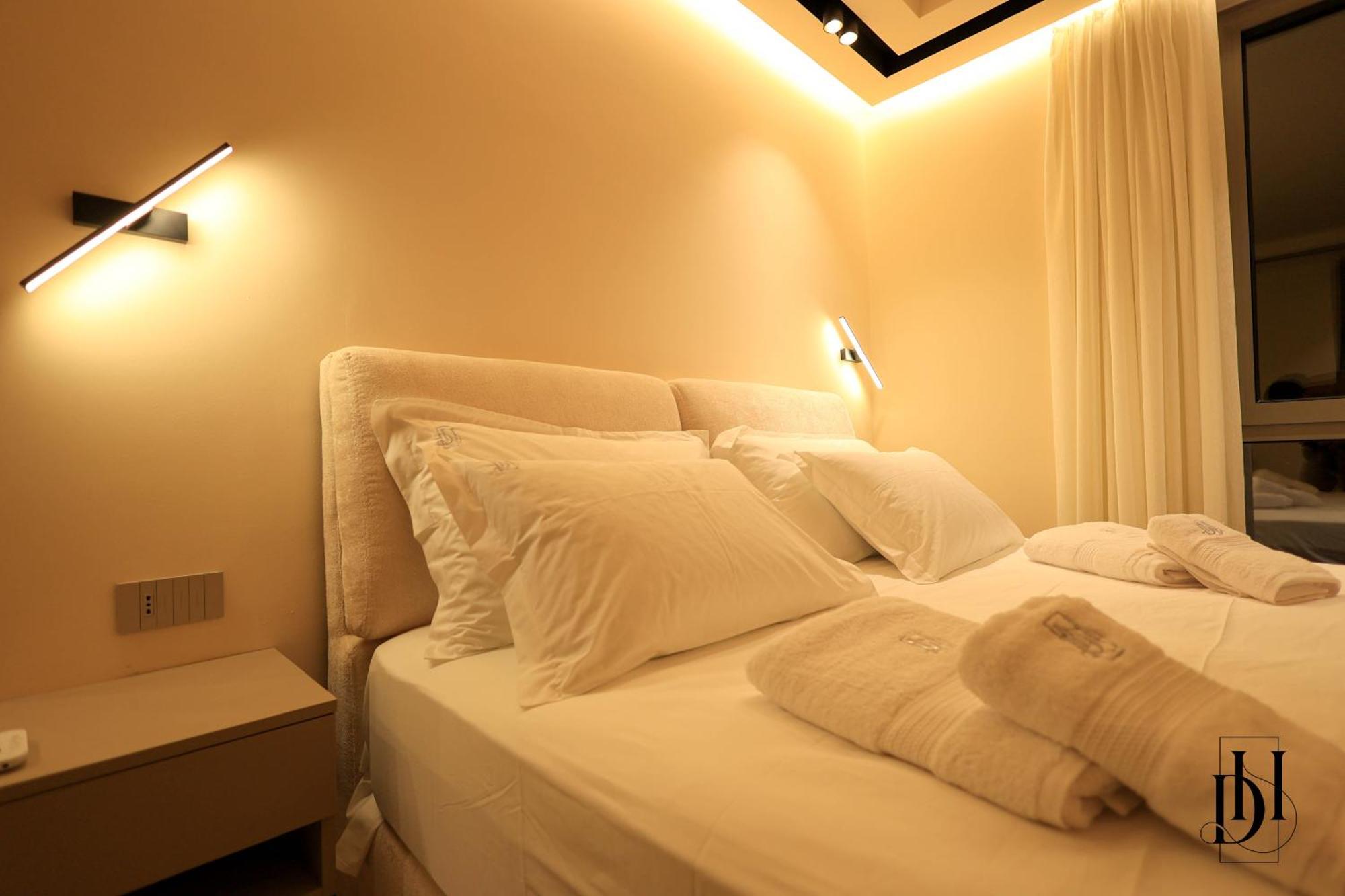 Deha Rooms & Apartments Тирана Экстерьер фото